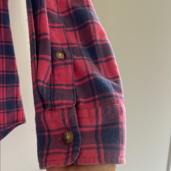 Vineyard Vines Pink and Blue Casual Button Down Shirt - Picture 3 of 9